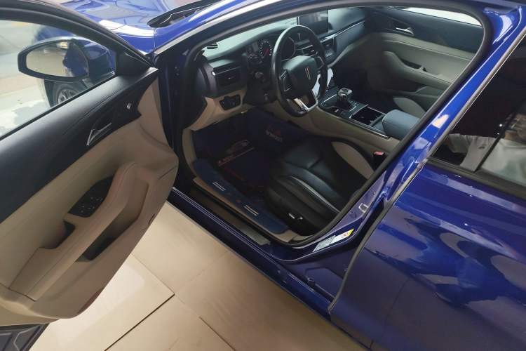 Used Hongqi H5 2020 1.8T Automatic Smart Connect Flagship Edition
