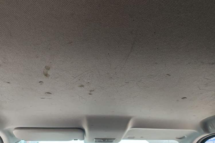 Used CHANGAN OSHAN X70A 2019 1.5L Manual Basic Version China VI Standard Headliner