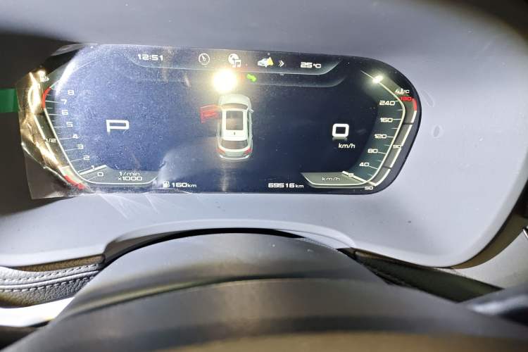 Used BORGWARD BX7 2018 28T Two-Wheel Drive Luxury Version 5 Seats China VI Emission Standard