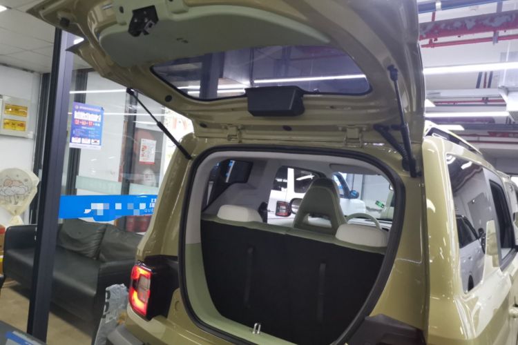 Used Geely Galaxy Panda 2025 210km Panda Rider Trunk