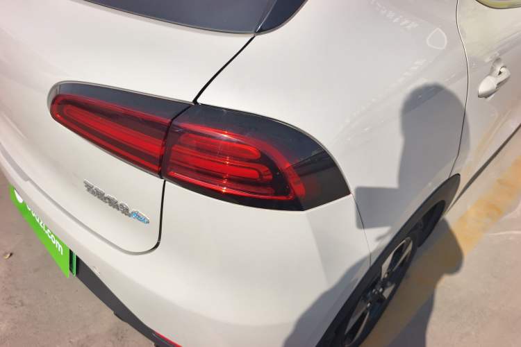 Used Wuling Bingo PLUS 2024 330 km Range Five-Seater Version