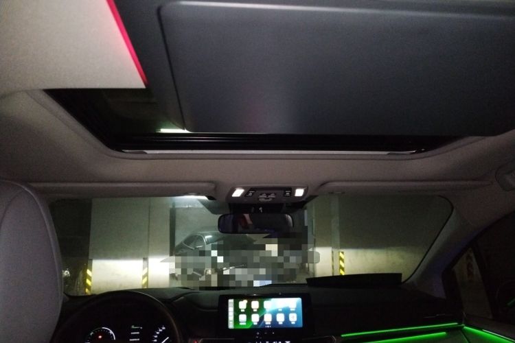 Used Toyota Granvia 2024 2.5L Hybrid Comfort Edition Headliner