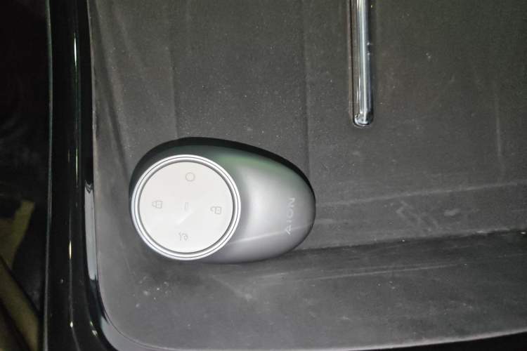 Used AION V 2024 Aion Tyrannosaurus 650 Smart Premium Edition