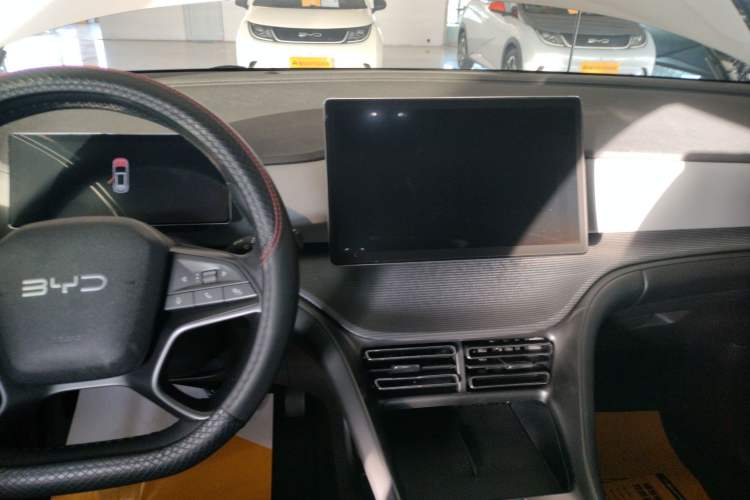 Used BYD Sealion 05 DM-i 2025 DM-i Smart Drive 75KM Luxury Model Audio And AC Panel