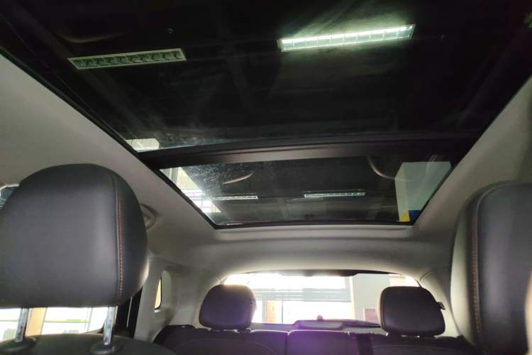 Used Roewe RX3 2021 PRO 1.6L CVT Flagship Model
