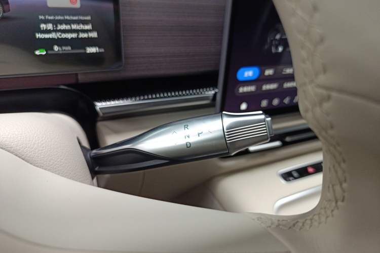 Used VOYAH Dream 2026 Model PHEV Qiankun Pro Gear Lever