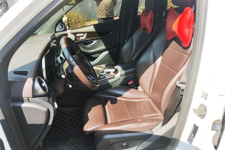 Used Mercedes-Benz GLC 2019 GLC 260 L 4MATIC Dynamic Model