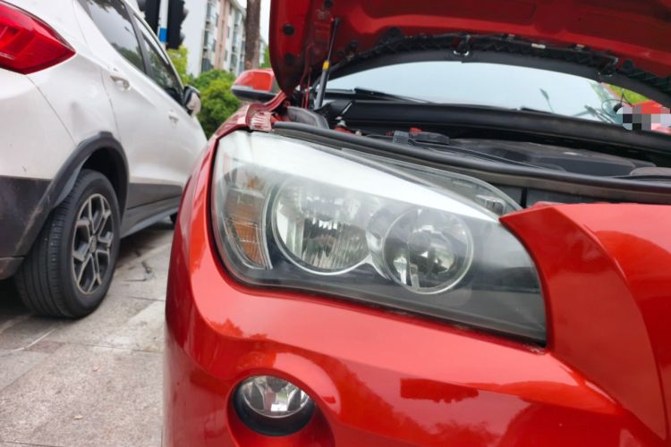 Used BMW X1 2014 sDrive18i Fashion Model Right Front Headlight