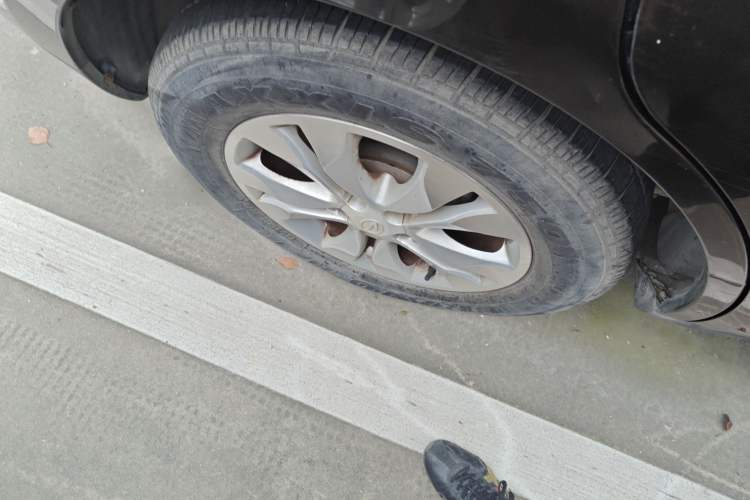 Used Land X5 2014 2.0T Automatic Enjoyment Version Right Rear Wheel Hub