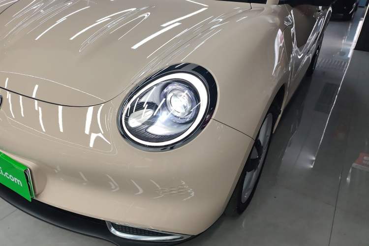 Used ORA Good Cat 2023 401 km Standard Range Luxury Version Lithium Iron Phosphate Left Front Headlight