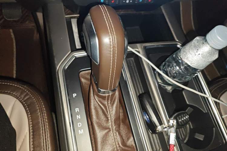 Used Ford F-150 Raptor 2019 3.5T LTD Gear Lever