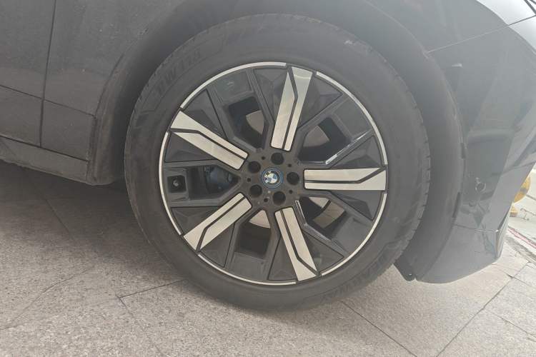 Used BMW iX 2023 Updated xDrive40