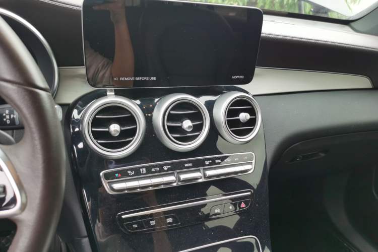 Used Mercedes-Benz GLC 2022 Refreshed GLC 260 L 4MATIC Dynamic Edition