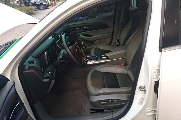 Used Chevrolet Malibu 2013 2.0L Automatic Luxury Edition
