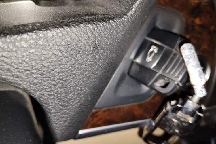 Used BMW X5 2011 xDrive35i Leading Model Vehicle Key