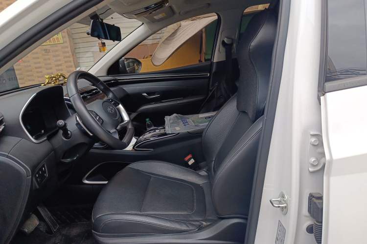 Used Hyundai Tucson 2023 Tucson L 1.5T Automatic Two-Wheel Drive GLX Elite Edition Left Front Seat