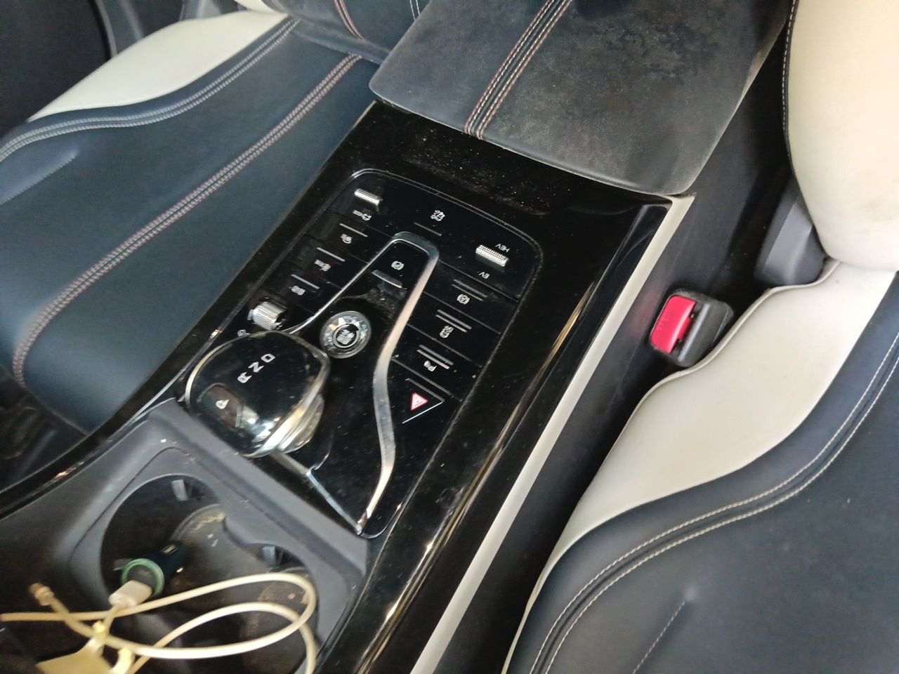 BYD Qin PLUS 2021 DM-i 55KM Prestige Model — снимка 14