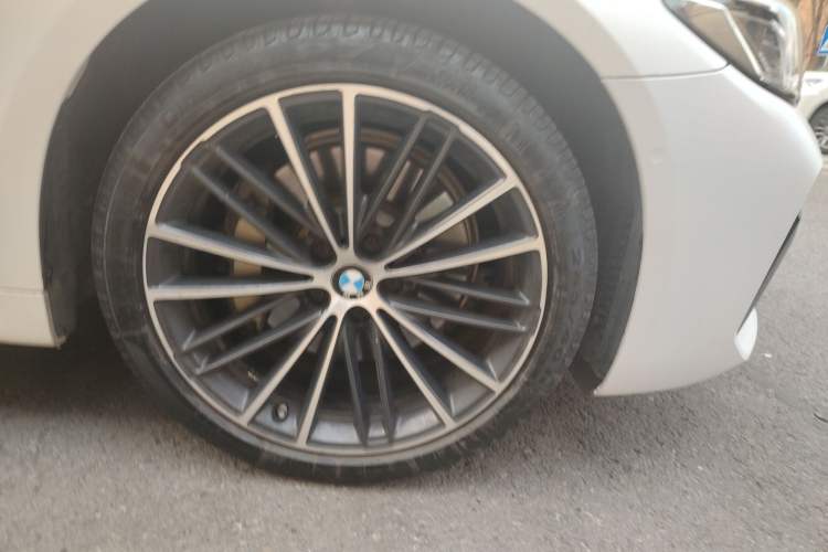 Used BMW 5 Series 2021 530Li Leading Model M Sport Package