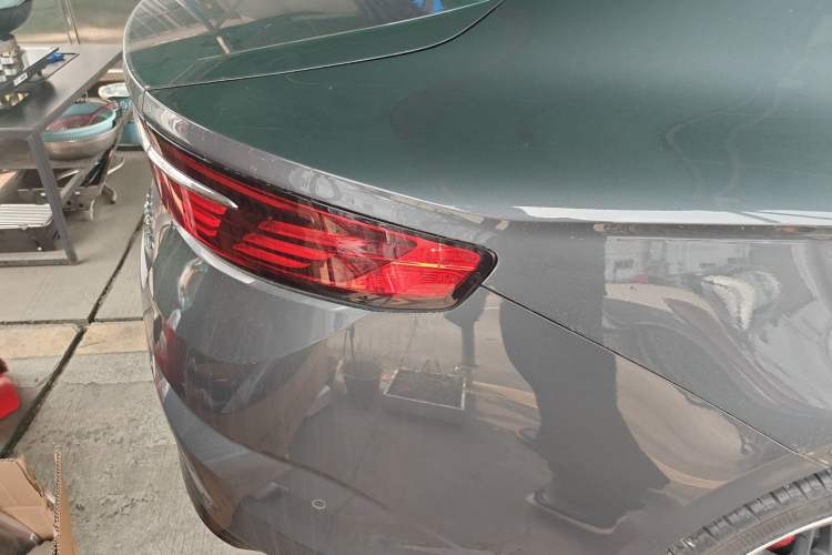 Used Geely Auto Preface 2021 Revised Version 2.0TD Luxury Edition Exterior 3