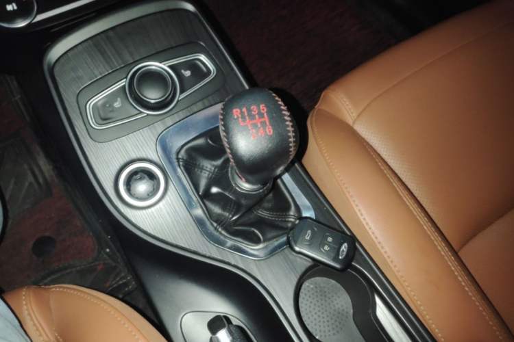 Used Chery Tiggo 7 2016 1.5T Manual Yaozhen Edition
