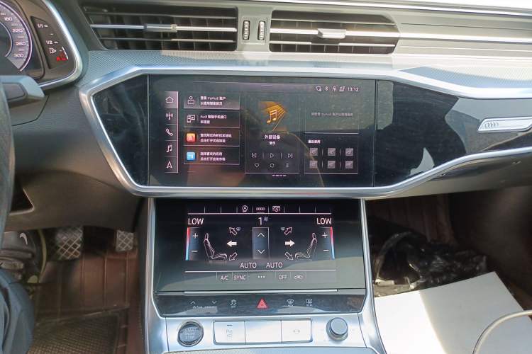 Used Audi A6L 2023 40 TFSI Luxury Dynamic Model Audio And AC Panel