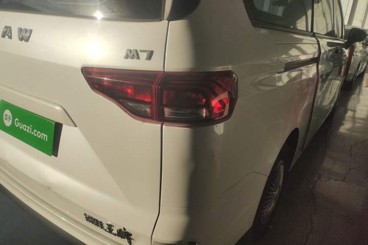 Used BAW Ruisheng Ace M7 2023 2.0L Long Wheelbase Wealth Creation Version 7 Seats
