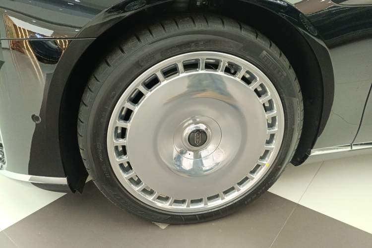 Used Hima S800 2025 Model, Range-Extended Starlight Premium Edition, 5 Seats
