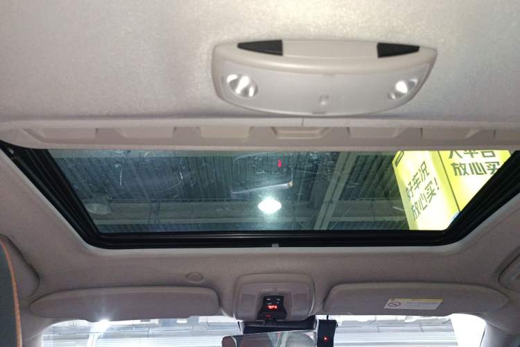 Used Volvo V60 2015 T5 Zhiya Edition