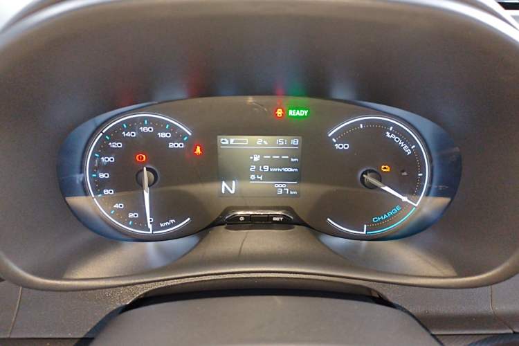 Used Wuling Hongguang New Energy 2024 All-Electric Model 300KM Standard Version
