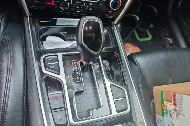 Used Geely Auto Emgrand GT 2015 1.8T Comfort Model Gear Lever