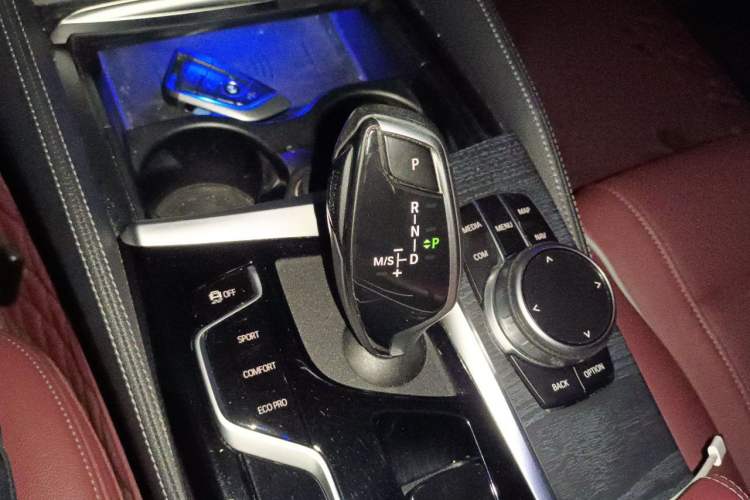 Used BMW 5 Series 2022 Restyled 530Li Leading Edition M Sport Package
