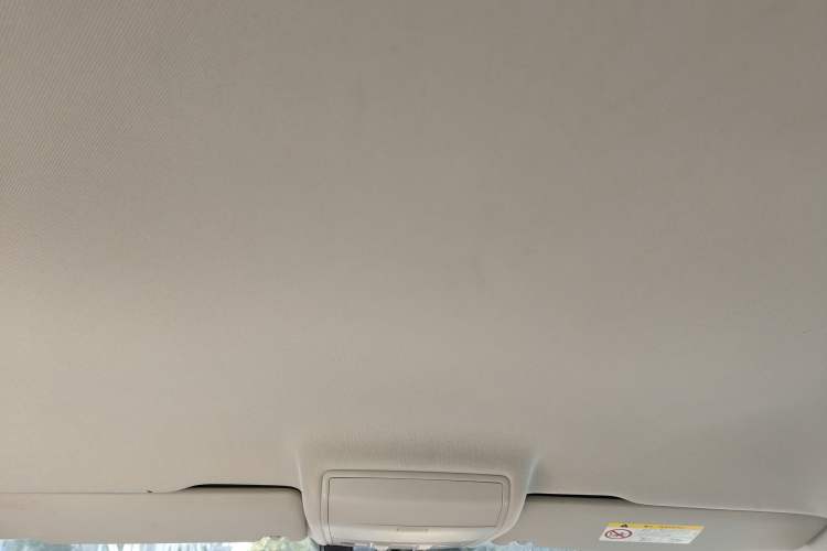 Used Volkswagen Tiguan L 2018 330TSI Automatic Two-Wheel Drive Luxury Edition