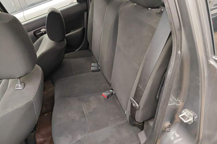 Used Nissan Livina 2015 1.6XE Manual Comfort Edition Left Rear Seat