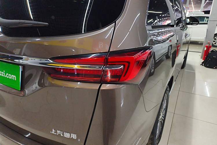 Used Buick GL8 2023 Land Executive Class 652T Luxury Model