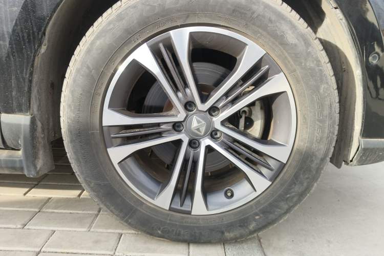 Used BORGWARD BX7 2016 28T Four-Wheel Drive Flagship Version 5 Seats
