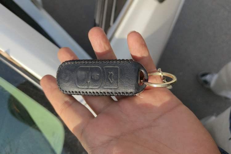 Used Mazda 3 Axela 2017 Sedan 1.5L Automatic Luxury Model Emission Standard China V Vehicle Key