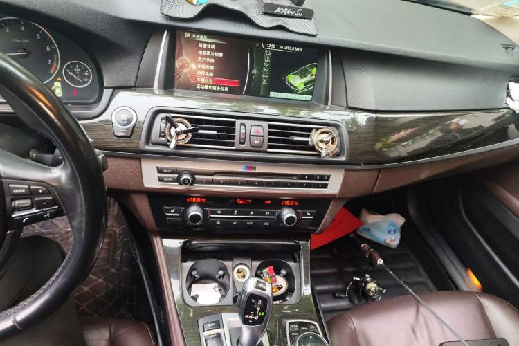 Used BMW 5 Series 2014 525Li Luxury Design Package