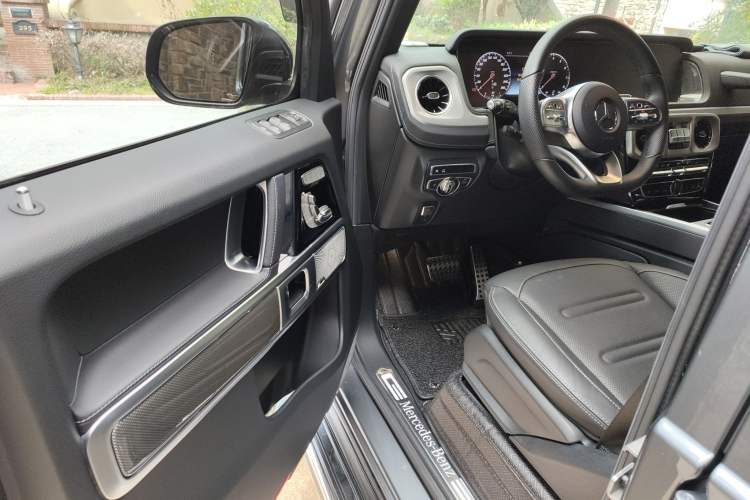 Used Mercedes-Benz G-Class 2019 Facelifted G 500 Driver Seat