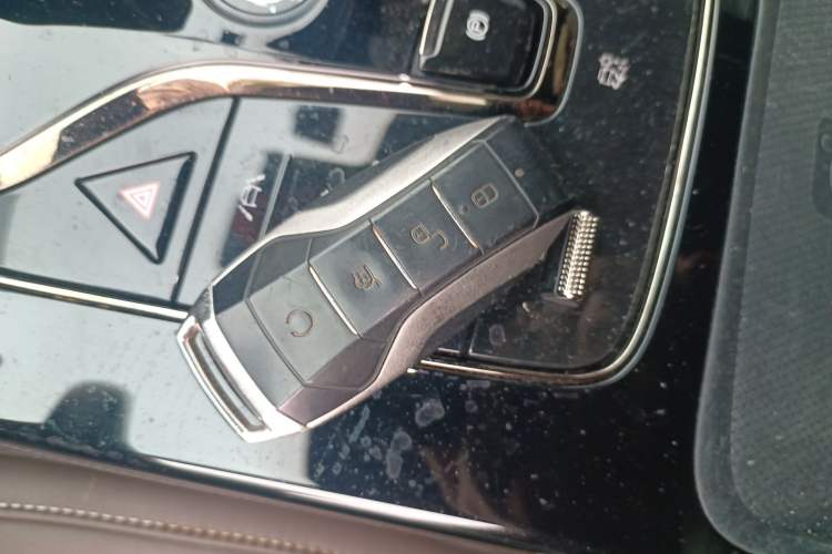 Used BYD Han 2020 EV Long-Range Luxury Model Vehicle Key