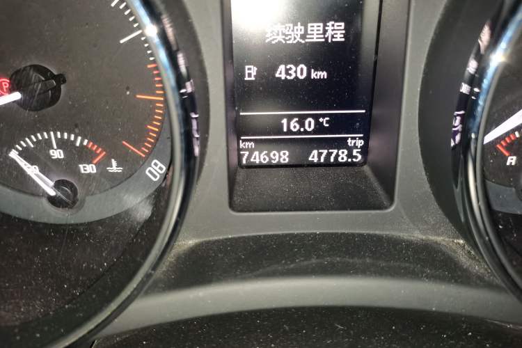 Used Skoda Superb 2013 1.8TSI Automatic Yashi Edition