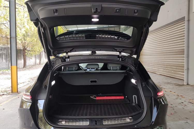 Used Nio ET5T 2023 75 kWh Touring
