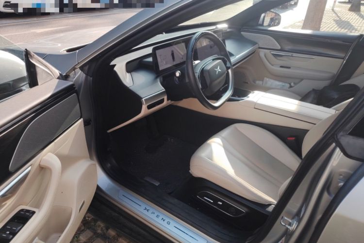 Used XPeng P7 2022 670E+