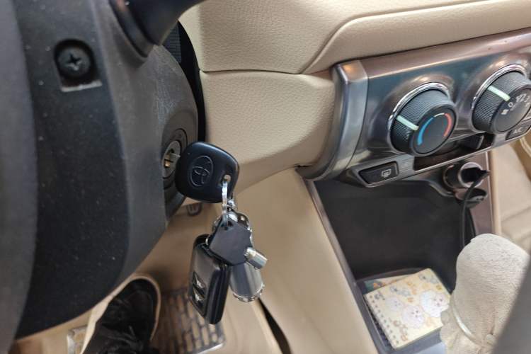 Used Toyota YARiS L Zhi Xuan 2014 1.5G Automatic Xuan Dong Edition