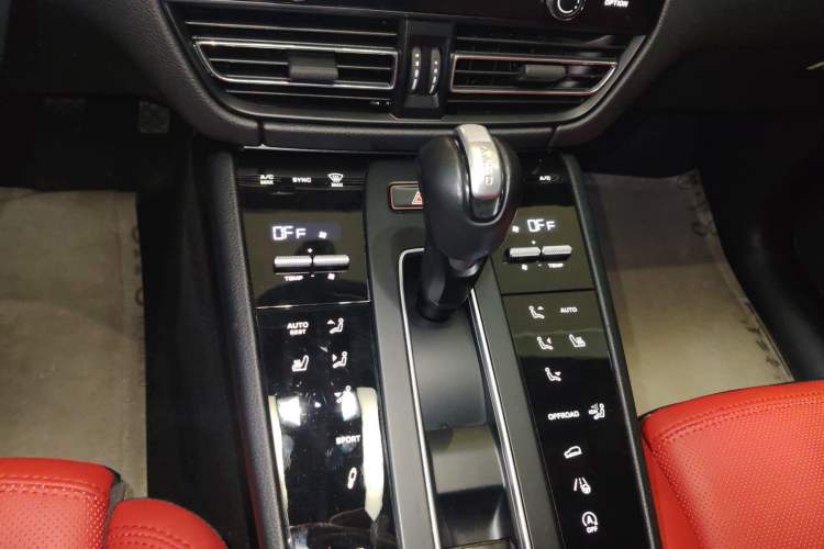 Used Porsche Macan 2023 Macan 2.0T