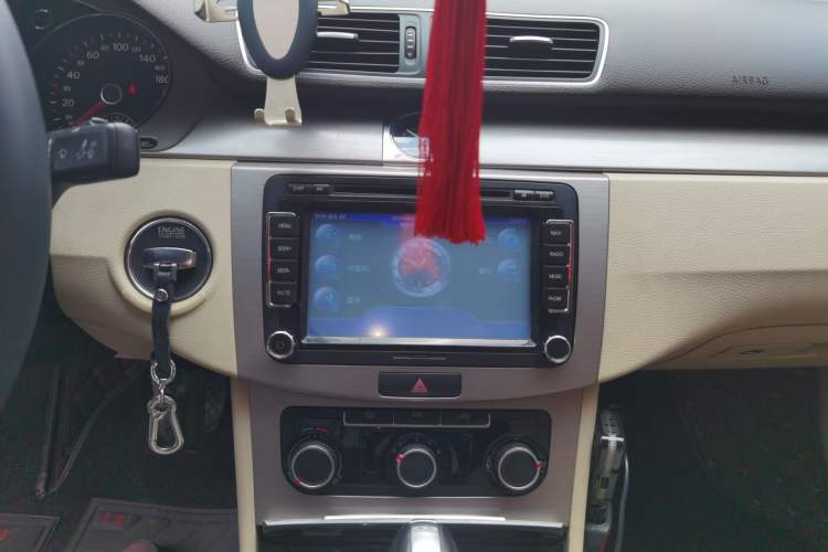 Used Volkswagen Magotan 2013 1.8TSI Premier Model