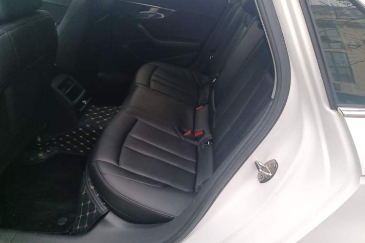 Used Audi A4L 2018 30th Anniversary Edition 40 TFSI Trendy Model