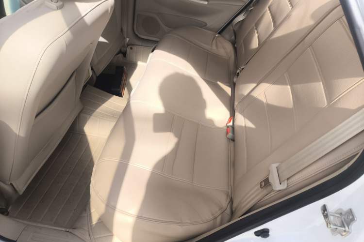 Used Buick Excelle 2015 1.5L Automatic Classic Model