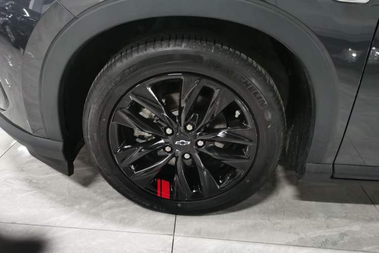 Used Chevrolet Orlando 2020 Light Hybrid Redline 530T Automatic Enjoyment Edition (5+2 Models)