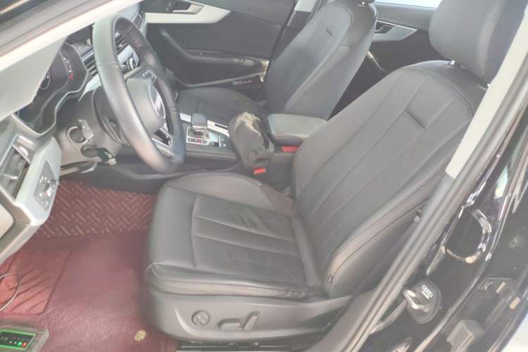 Used Audi A4L 2019 40 TFSI Fashion Edition China VI Emission Standard