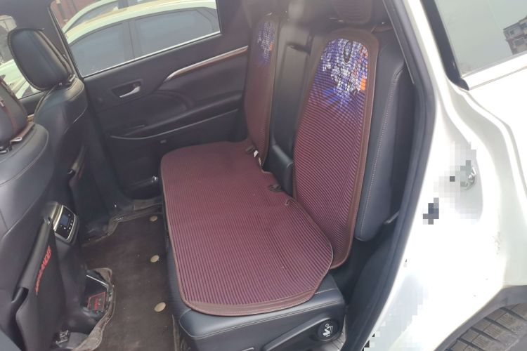 Used Toyota Highlander 2018 2.0T Four-Wheel Drive Prestige Version 7 Seats China VI Standard